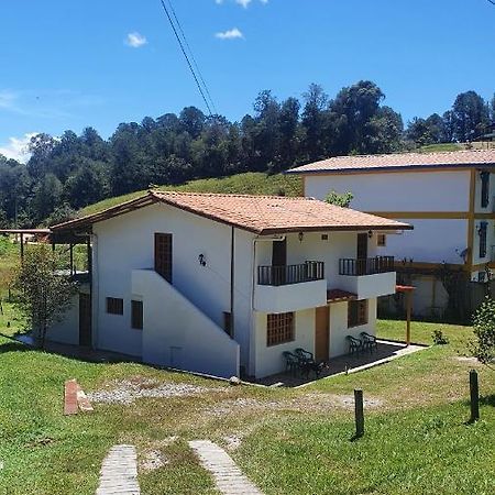 Casa Lucia - Guatapeアパートメント エクステリア 写真