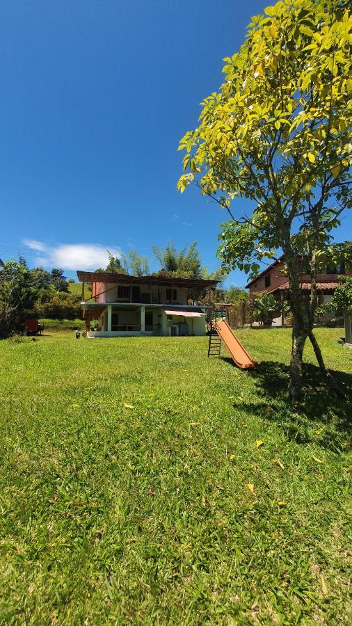 Casa Lucia - Guatapeアパートメント エクステリア 写真