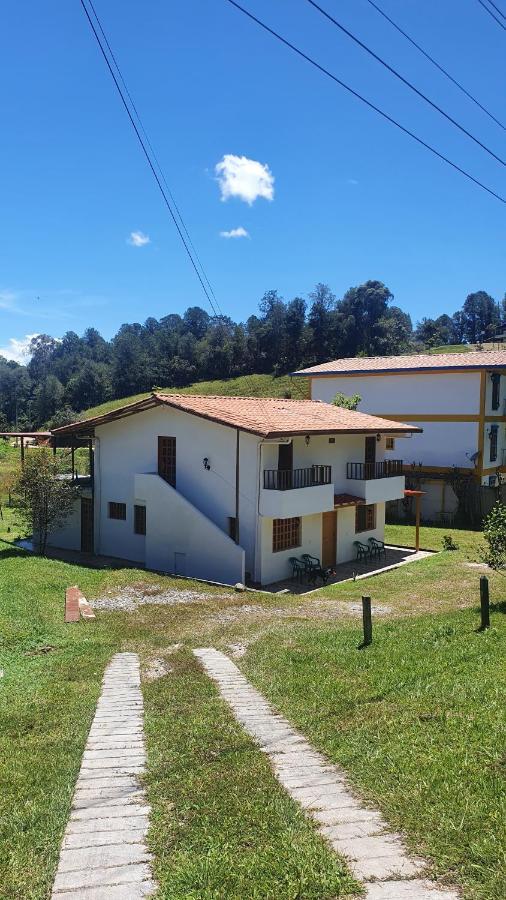 Casa Lucia - Guatapeアパートメント エクステリア 写真